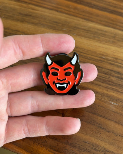 Enamel Pin, Devil, Takatukkapiru
