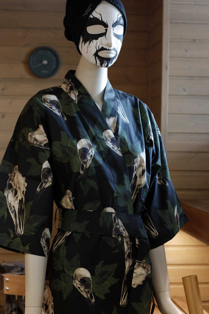 Sauna Kimono, Skulls