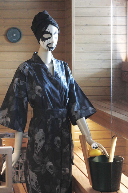 Sauna Kimono, Skulls