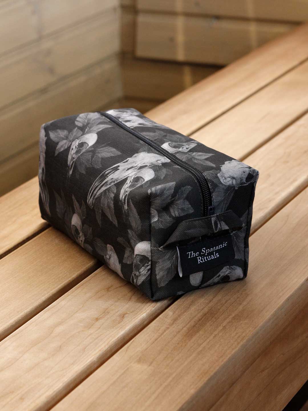 Toiletry bag, Kaamos x Fera Obscura