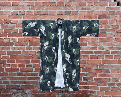 Sauna Kimono, Skulls