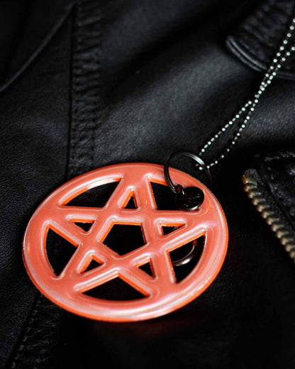 Oranssi Pentagrammiheijastin